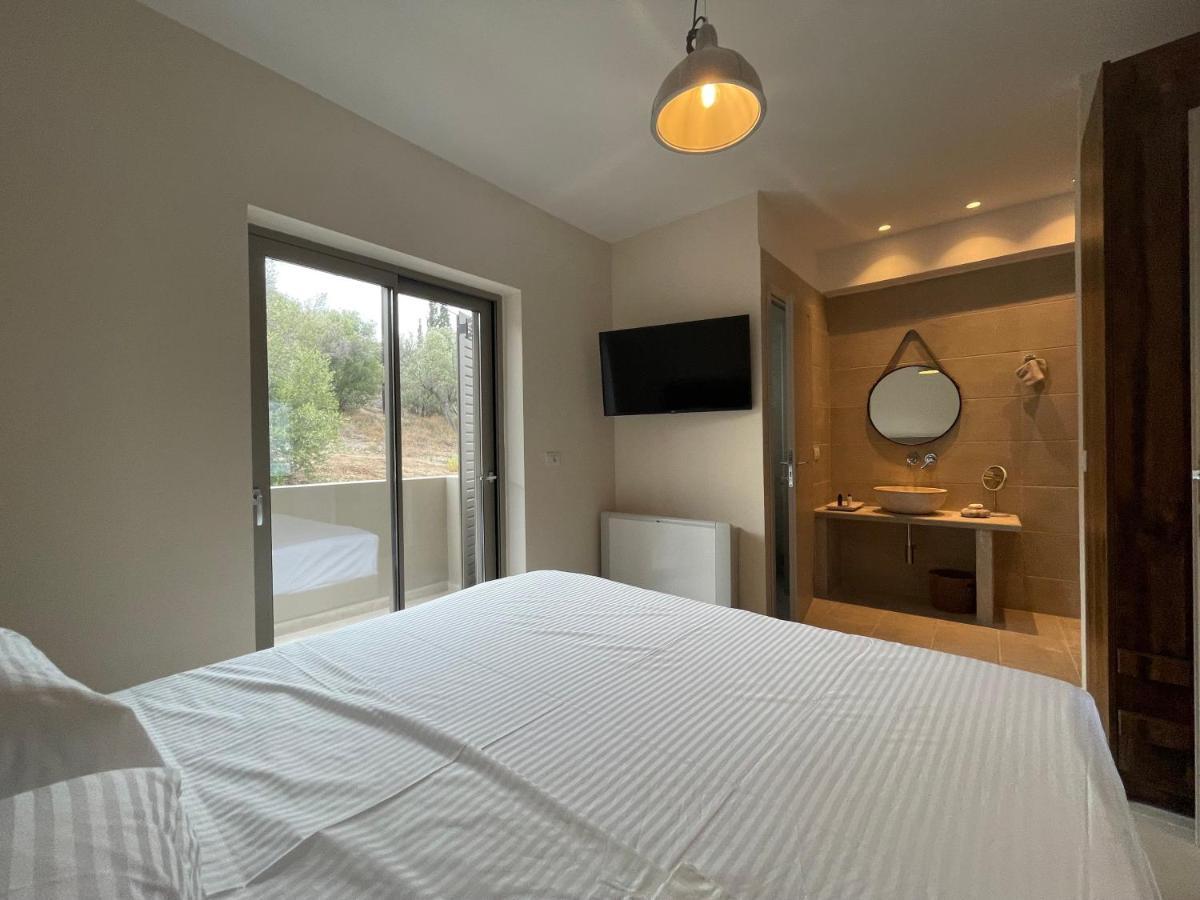 Topos Luxury Stay Heraion Loutraki  Ngoại thất bức ảnh