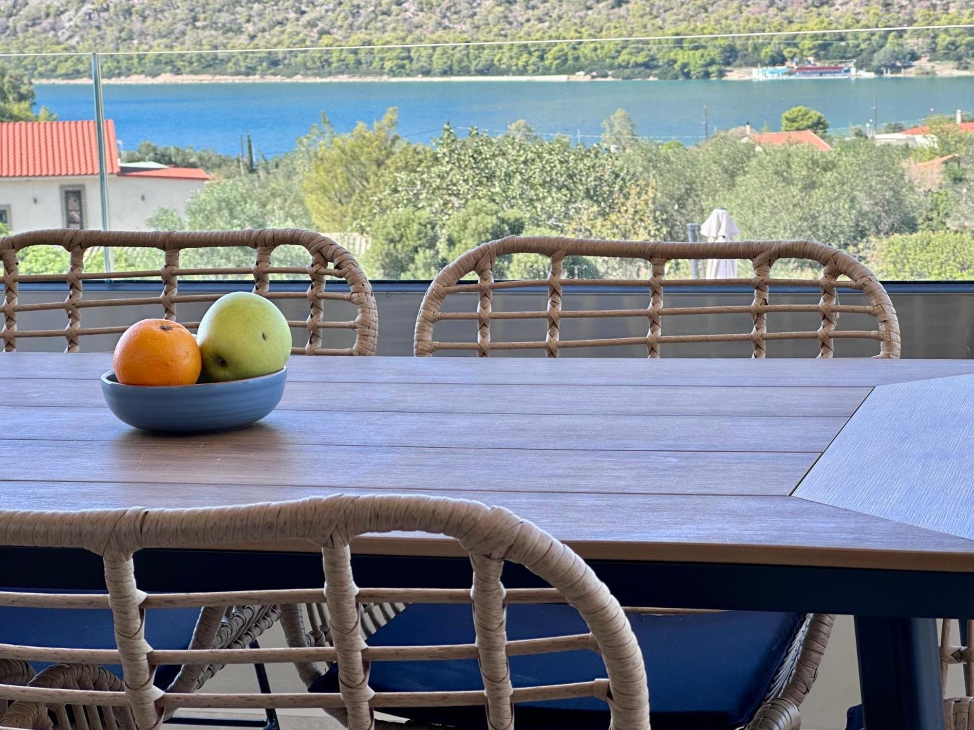 Topos Luxury Stay Heraion Loutraki  Ngoại thất bức ảnh